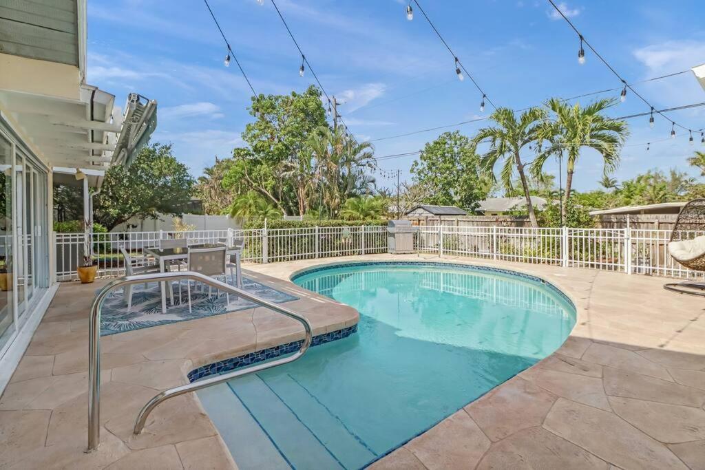 House W/ Heated Pool In Naples 5 Min To Beach Exterior foto