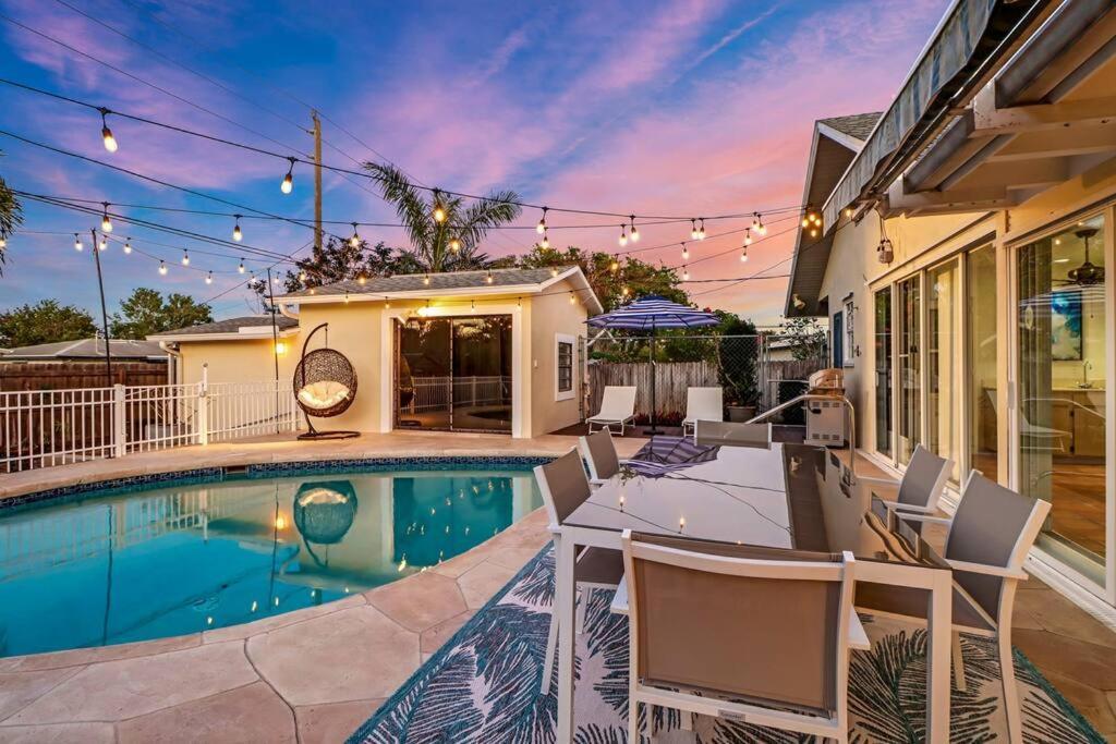 House W/ Heated Pool In Naples 5 Min To Beach Exterior foto