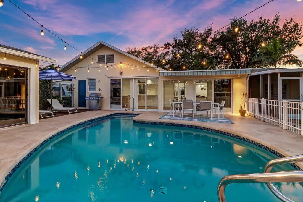 House W/ Heated Pool In Naples 5 Min To Beach Exterior foto