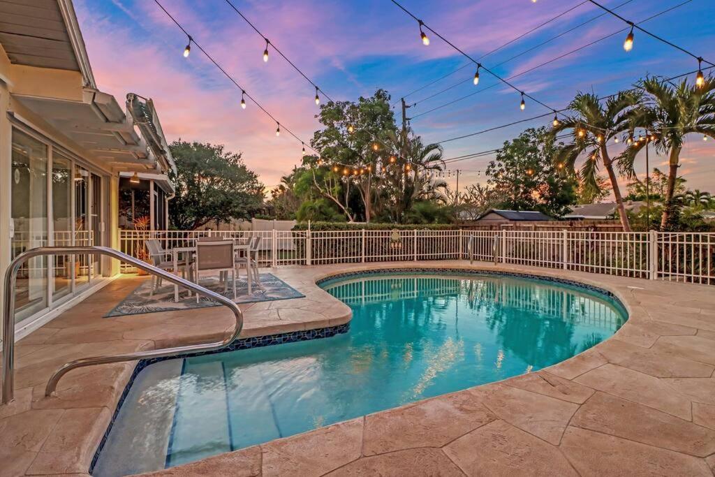 House W/ Heated Pool In Naples 5 Min To Beach Exterior foto